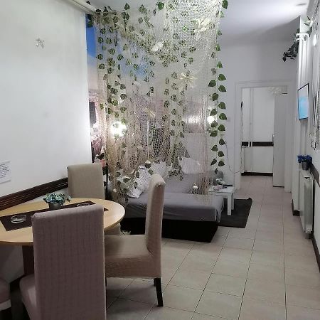 Low Cost Apartment Belgrad Dış mekan fotoğraf